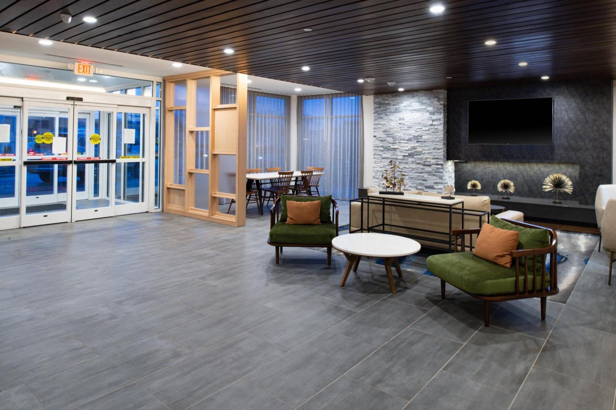 Fairfield Inn & Suites By Marriott Charlotte University Research Park Exterior foto